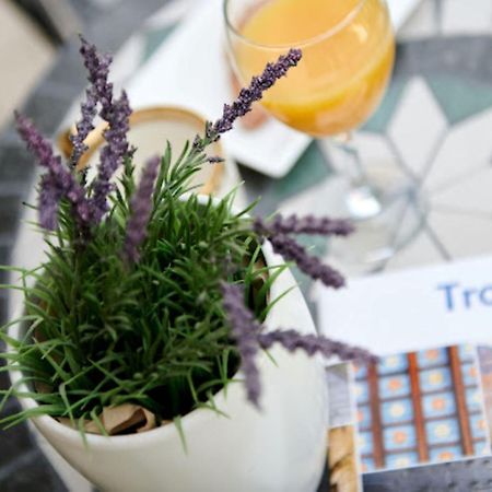 Guesthouse Ana Trogir Old Town Zewnętrze zdjęcie